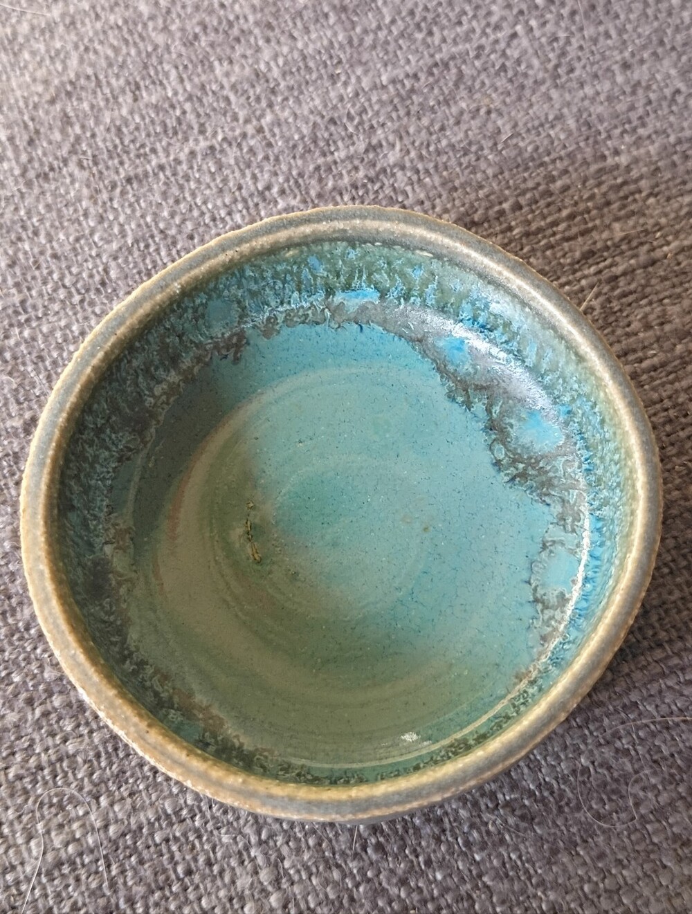 Small Handmade Ceramic Dish - Picture 2 of 4